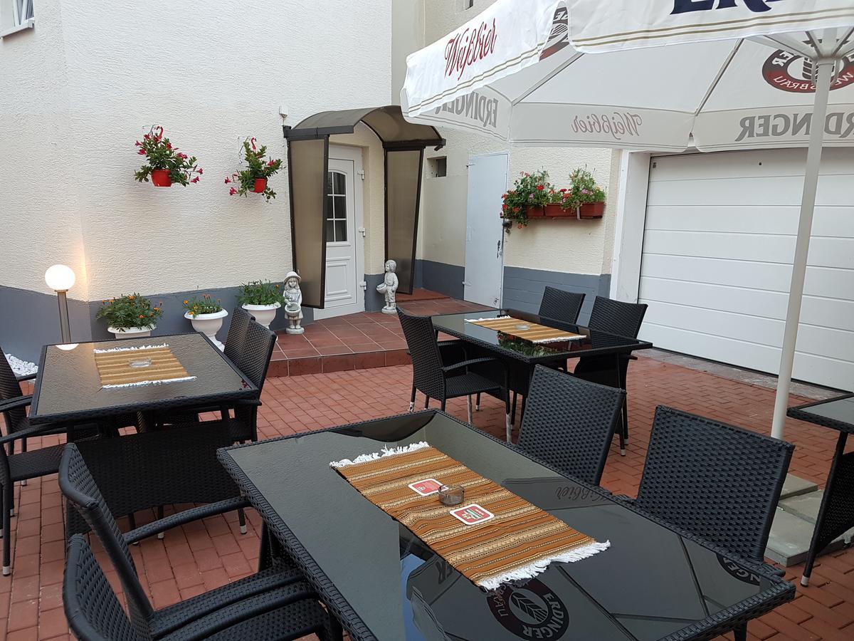 Hotel Restaurant Rhodos Elsterwerda Eksteriør bilde